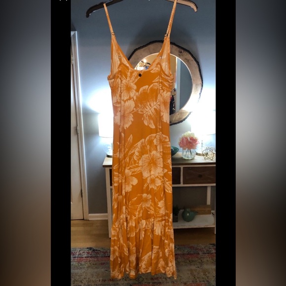 New Roxy Button Down Dress - Picture 4 of 7